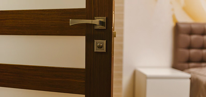 Door Lever Troubleshooting in Earlimart, CA