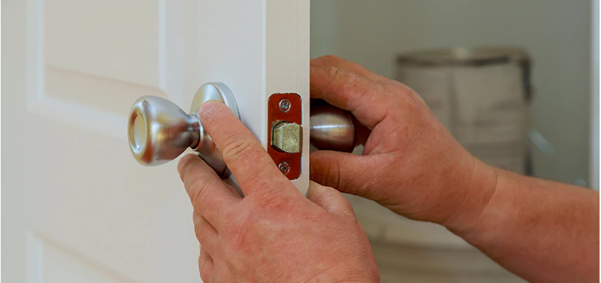AAA Locksmiths For lock Replacement in Earlimart, California