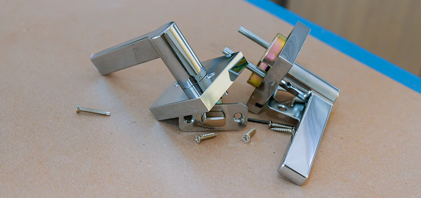 Master Lock Key System Installation Service in Earlimart, California